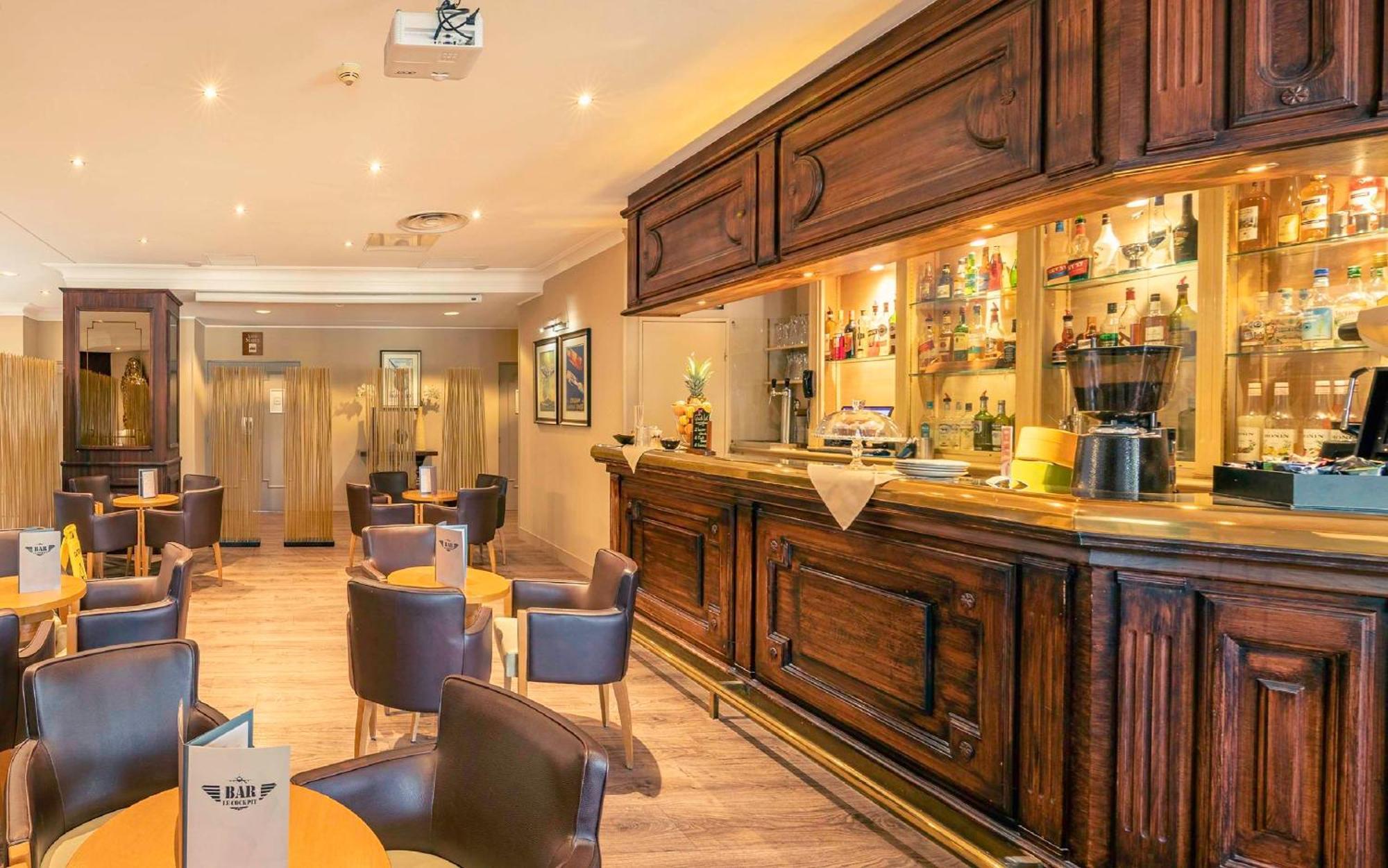 Hotel Western Marseille Aeroport 3*